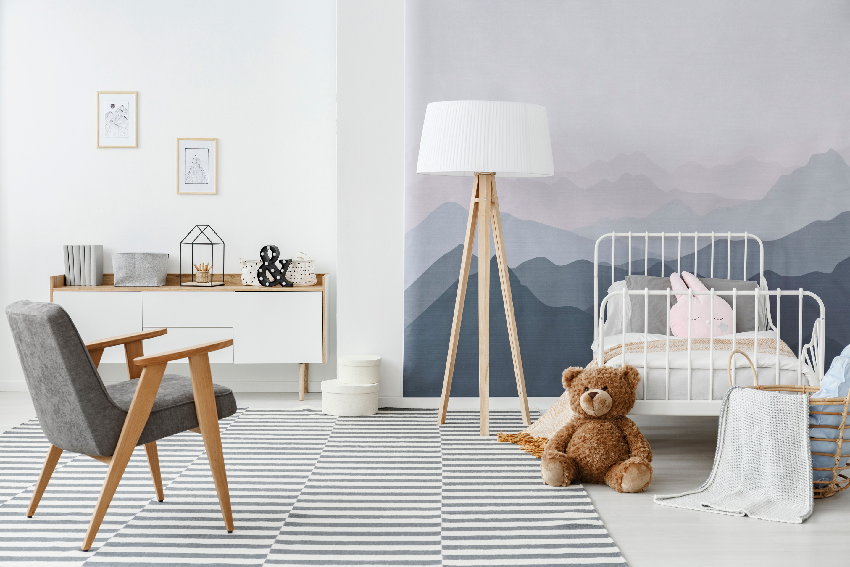 Tapete-Kinderzimmer-bunt-Scandi.jpg